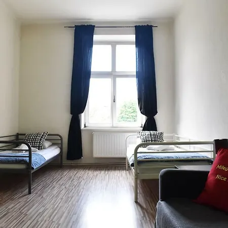 Hostel Good Bye Lenin Revolution