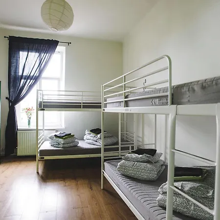 Hostel Good Bye Lenin Revolution *
